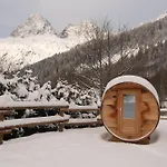 Khione Chalet