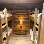 Khione Chalet *