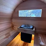 Khione Chalet *